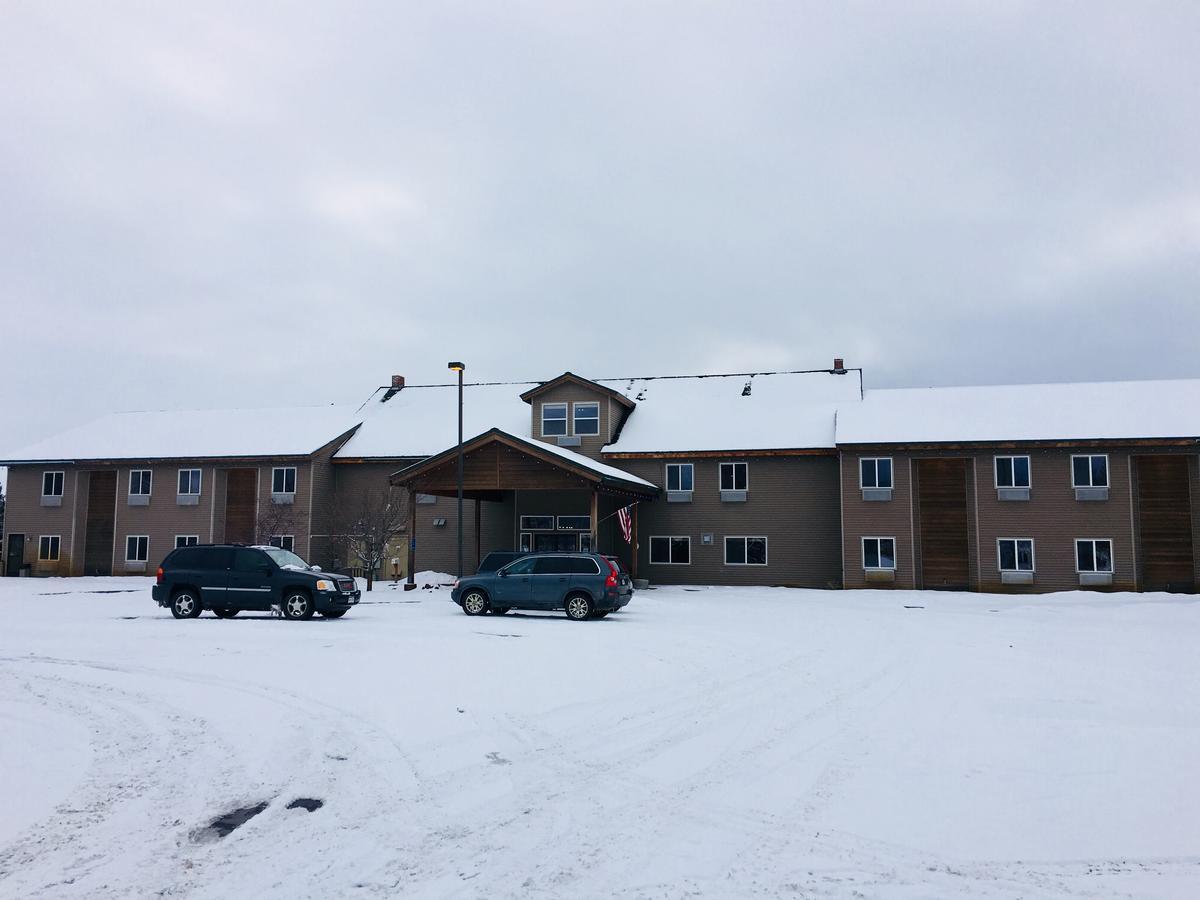 Boulder Creek Inn Donnelly エクステリア 写真