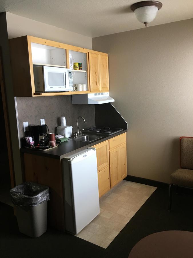 Boulder Creek Inn Donnelly エクステリア 写真