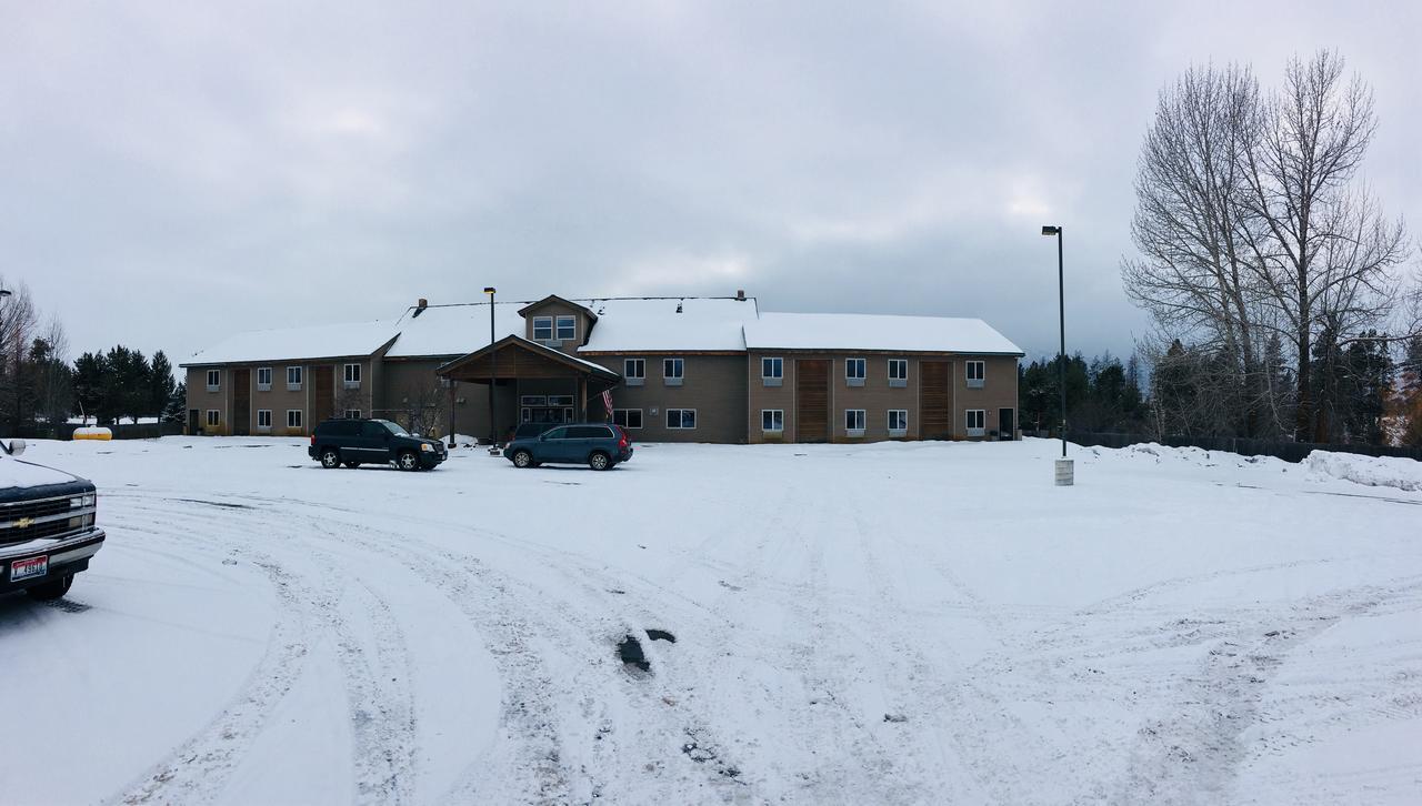 Boulder Creek Inn Donnelly エクステリア 写真
