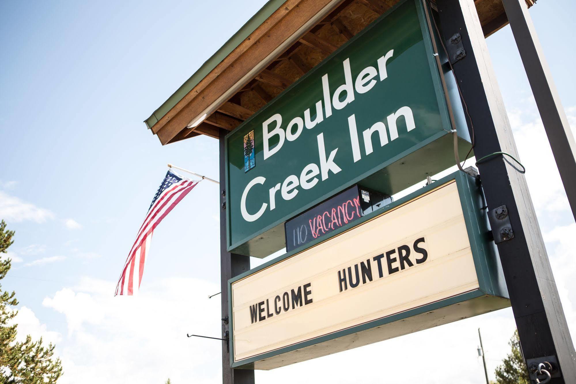 Boulder Creek Inn Donnelly エクステリア 写真